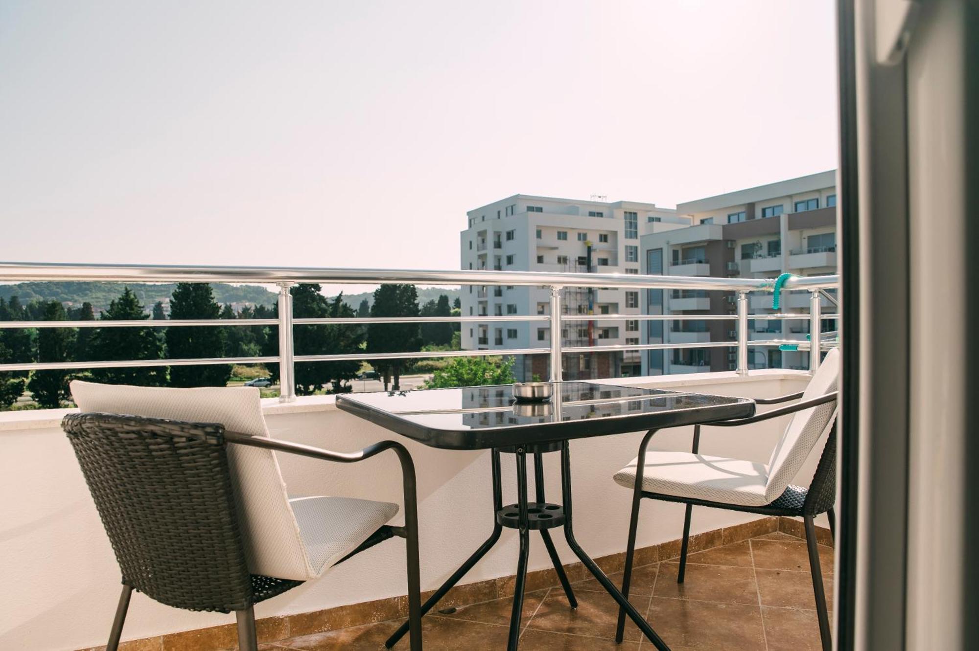 Apartments Casa Mia Улцинь Экстерьер фото